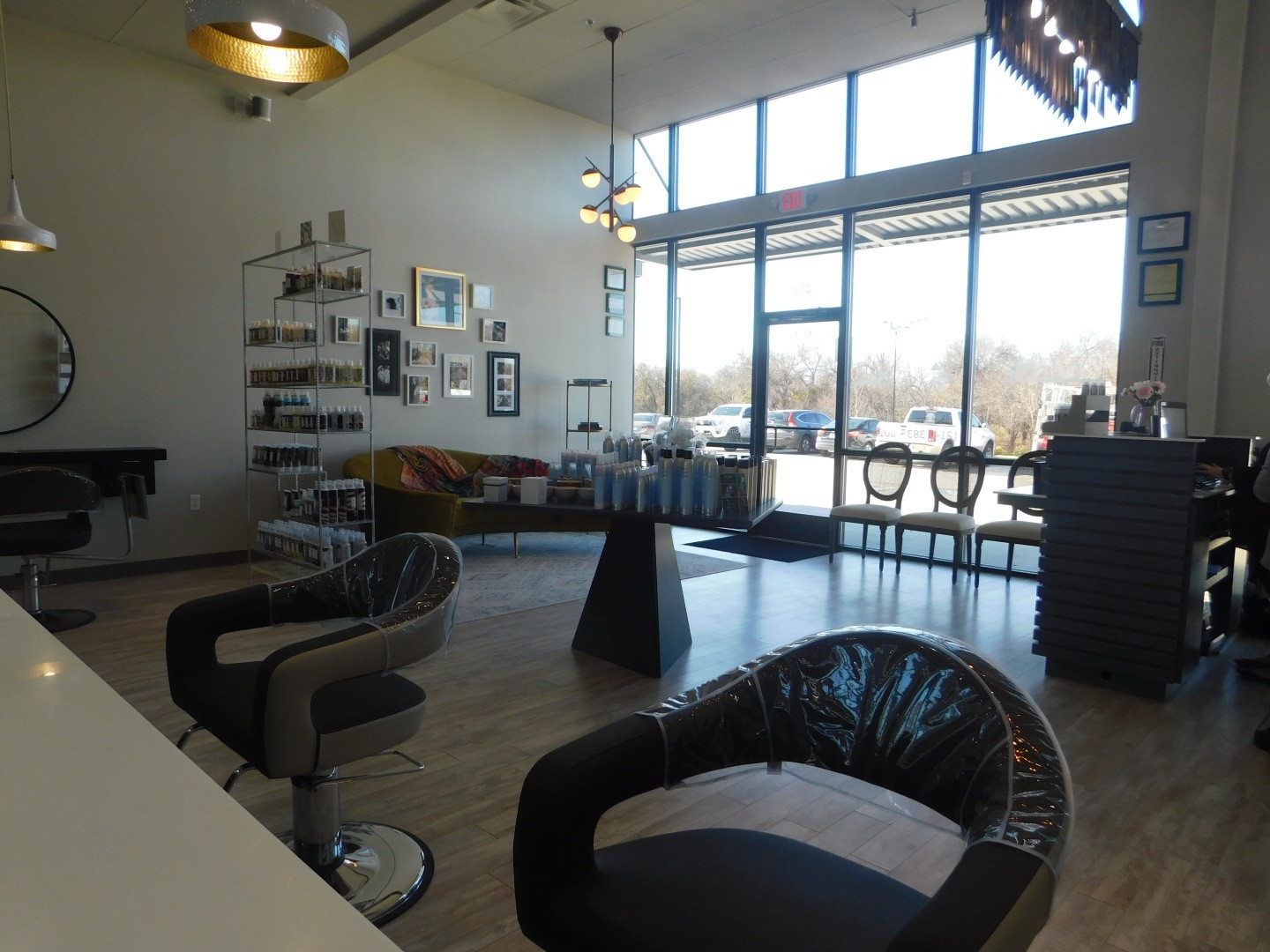 Jovie Salon_0008.jpg